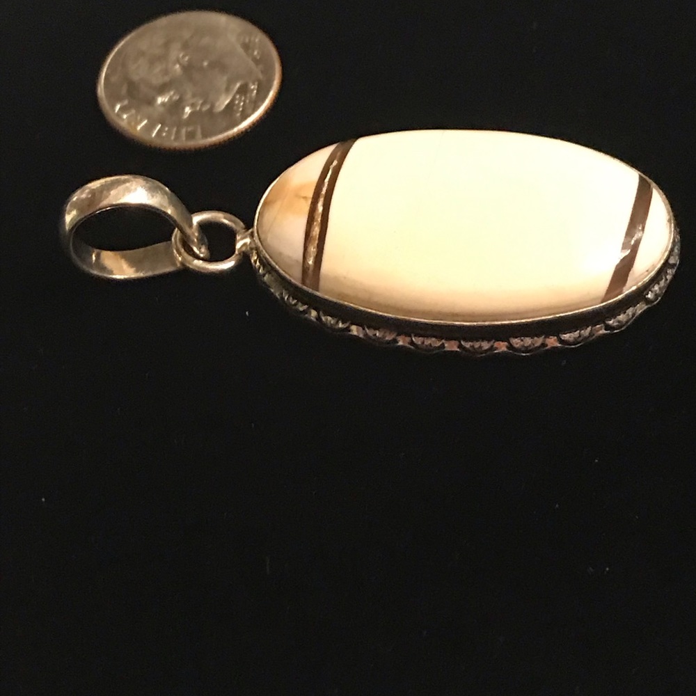 Mookaite Pendant - Picture 2 of 3